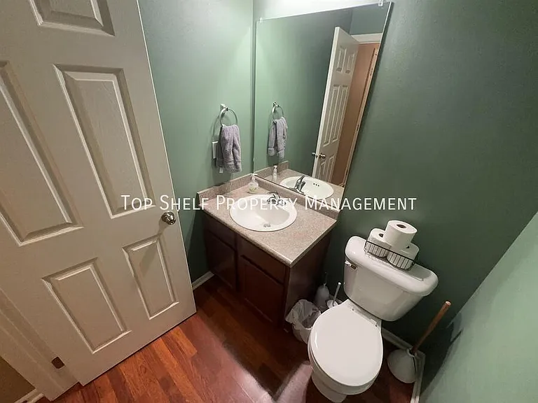 332 NW Driftwood Dr — Photo 13