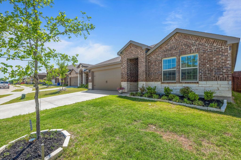 7313 Mayplace Dr, McKinney, TX - View 3