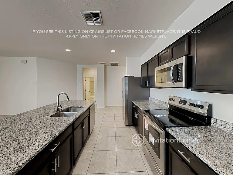 36822 W Maddaloni Ave — Photo 6