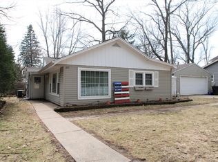 651 E Wilson St, Oconomowoc, WI 53066