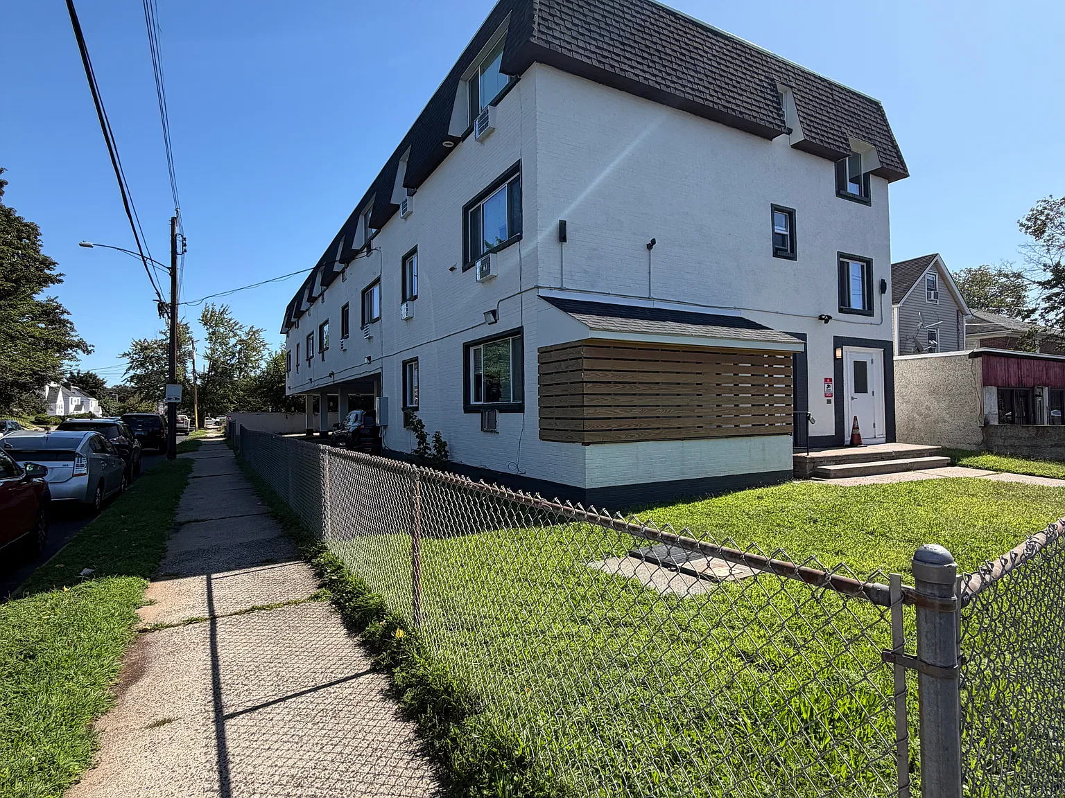 Studio, 403 sqft, $1,450 — Photo 2