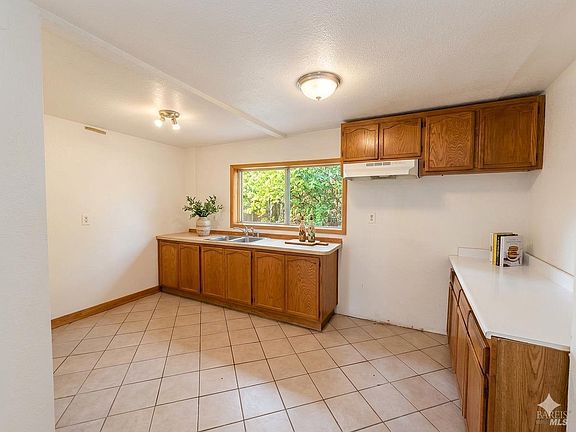 4th image of Branscomb Road