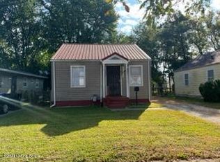 1935 Beech St, Louisville, KY 40210