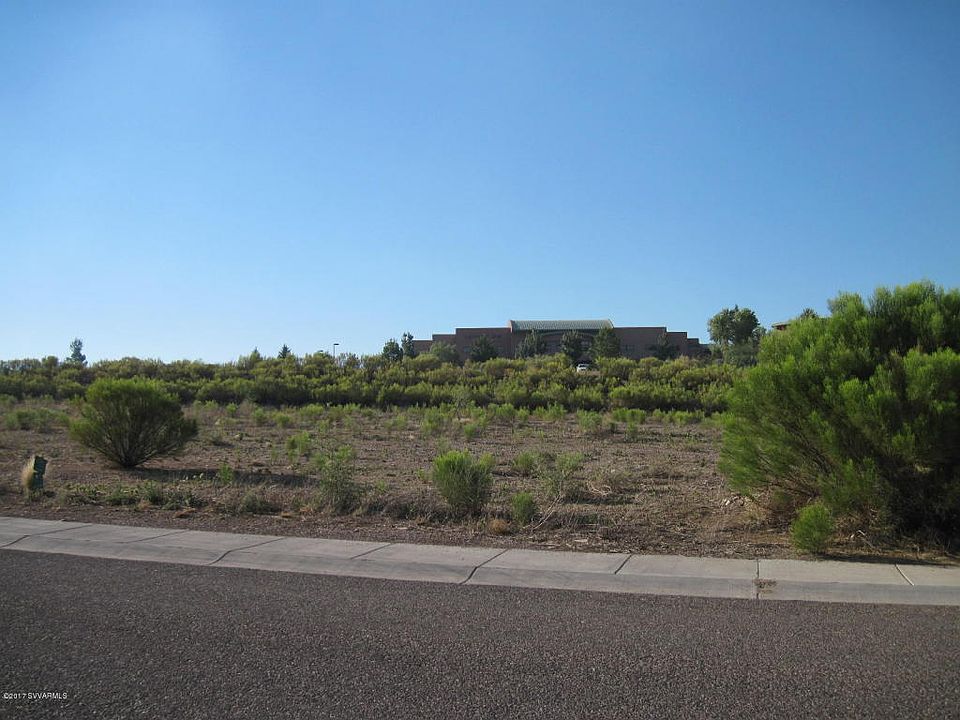 2nd image of 22 E Crimson Rd