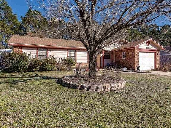 2nd image of 1004 Willow Lake Cir