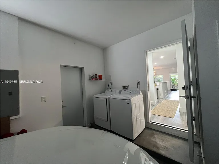 1121 NE 23rd Ter #1121 — Photo 20