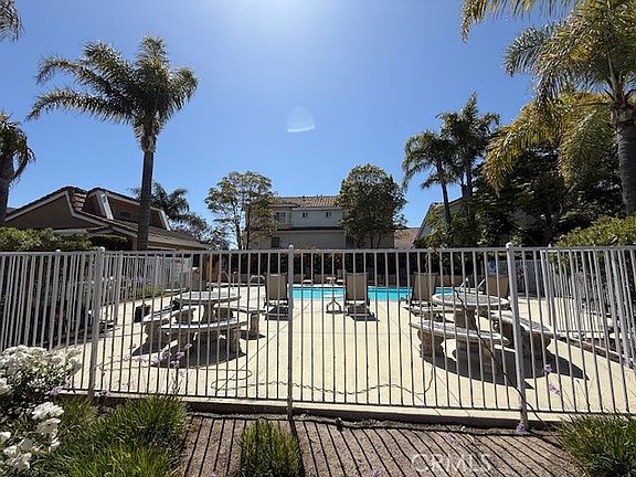 4th image of 5225 Columbus Pl