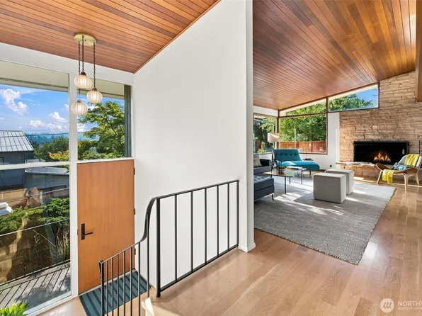 5417 S Orcas Street, Seattle, WA 98118