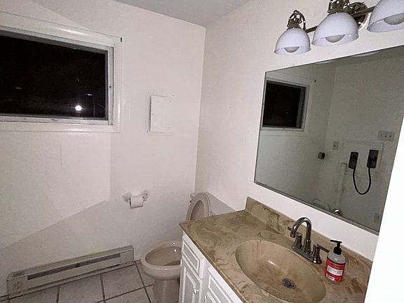 4th image of 2249 Wake Forest St APT 3