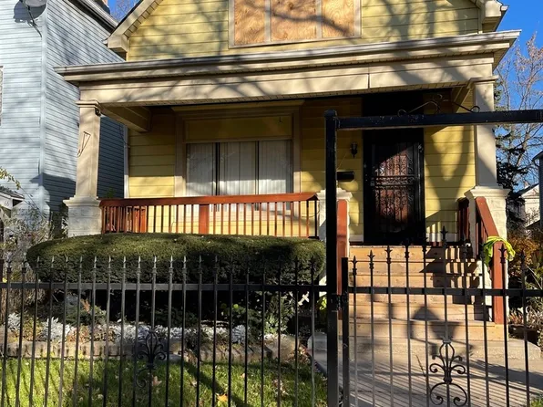62 W 113th St, Chicago, IL 60628