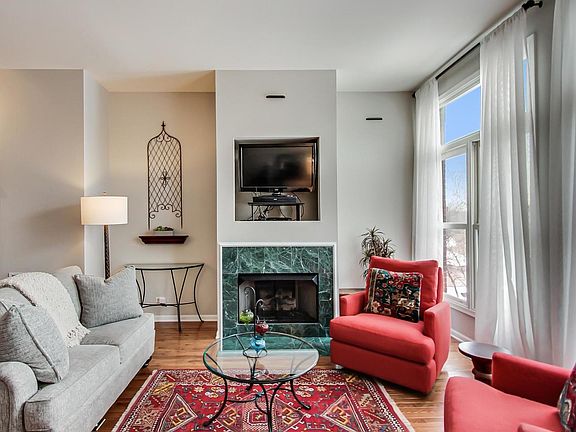 5th image of 205 W Wood St #87