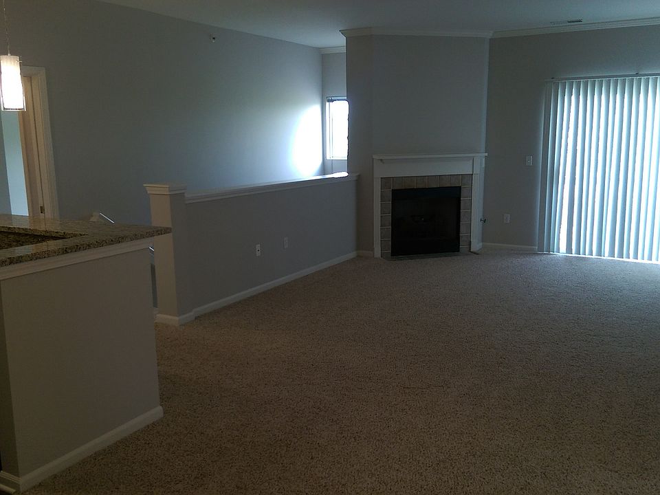 1st image of 3088 Hillbrook Ln APT 201