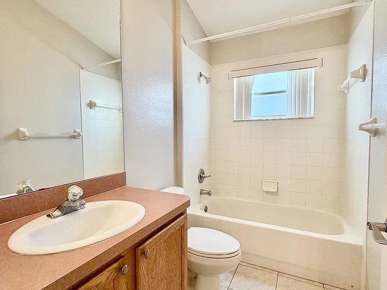 2708 Wood Pointe Dr — Photo 13