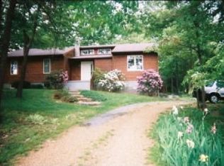 94 Berkeley Ave, Grottoes, VA 24441