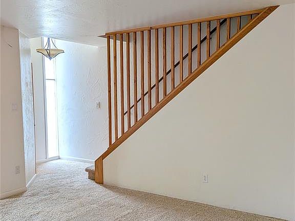 3rd image of 15050 Sun Hills Dr