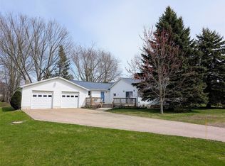 919 Walbridge Rd, Erie, PA 16511