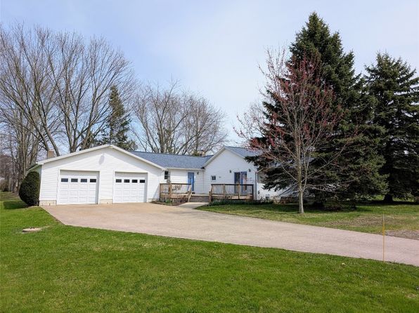 919 Walbridge Rd, Erie, PA 16511
