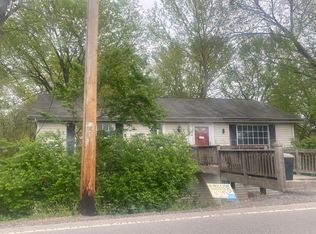 9100 Litzsinger Rd, Saint Louis, MO 63144