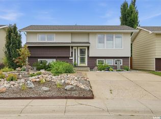 1645 Smith STREET, Moose Jaw, SK S6K 1A7