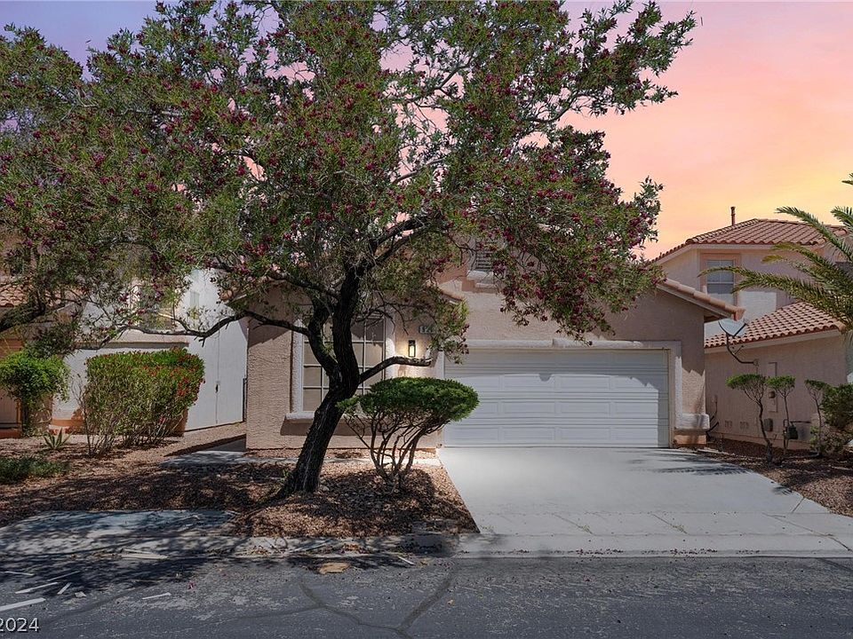 1st image of 956 Sweeping Vine Ave