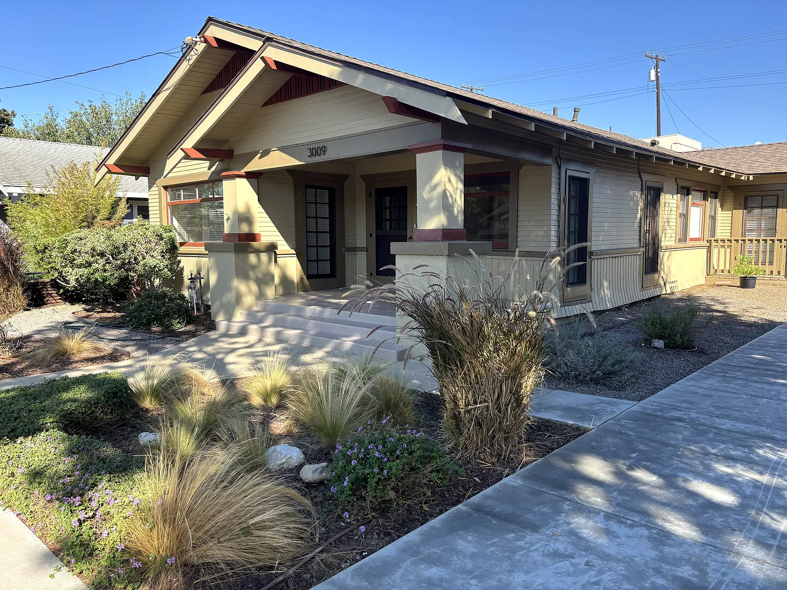3 bed, 1405 sqft, $4,850 — Photo 2