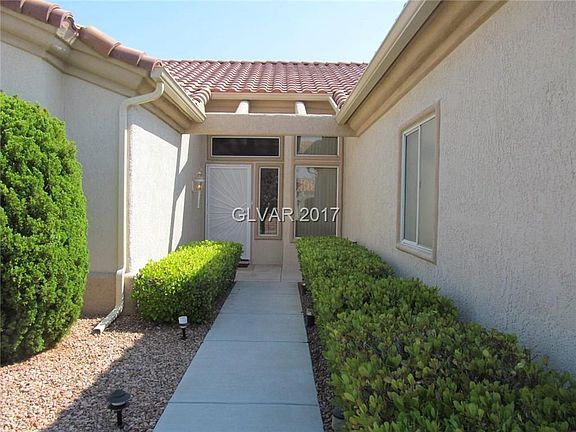 5th image of 10029 Cresent Creek Dr