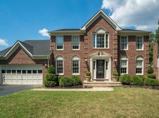 6113 Fox Point Rd, Fredericksburg, VA 22407