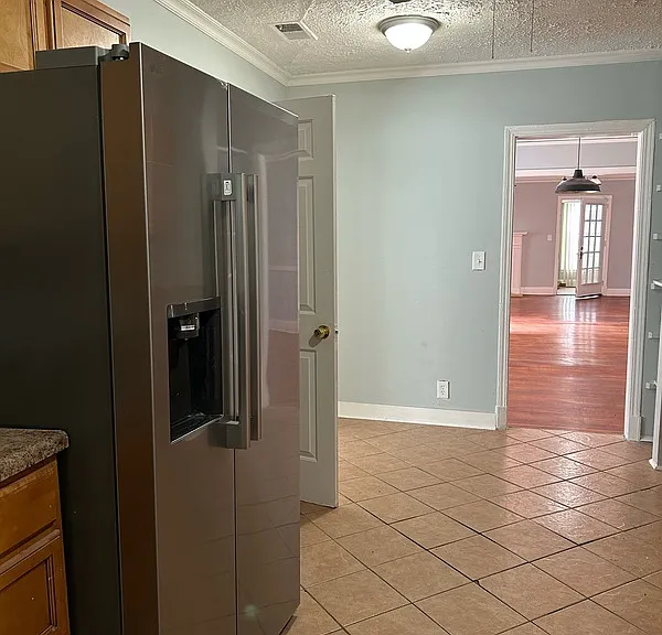 2532 Jewel St — Photo 12