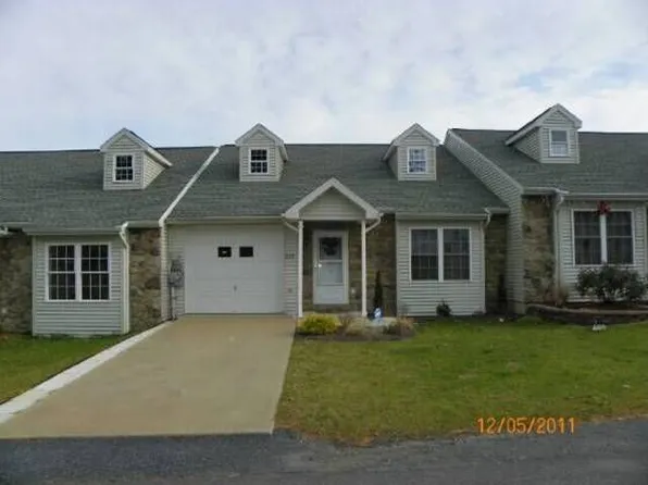 839 Branch Ct, Hazleton, PA 18201