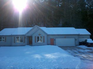 1929 Hendrick Rd, Muskegon, MI 49441