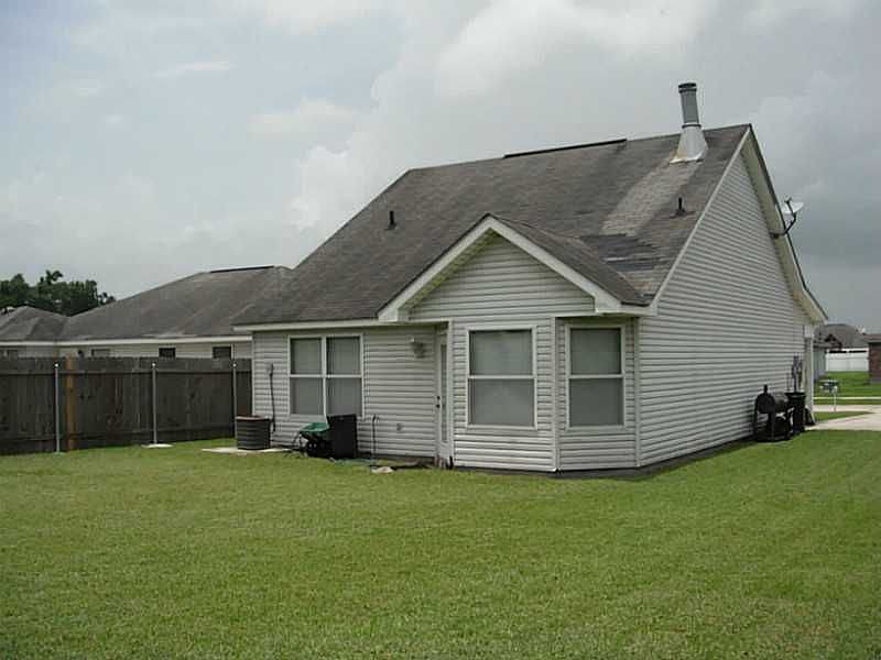 2nd image of 2717 Bayou Cook Dr