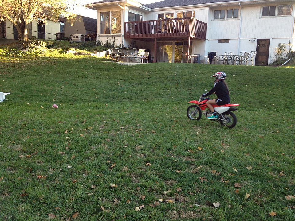1st image of 1041 28th St SE