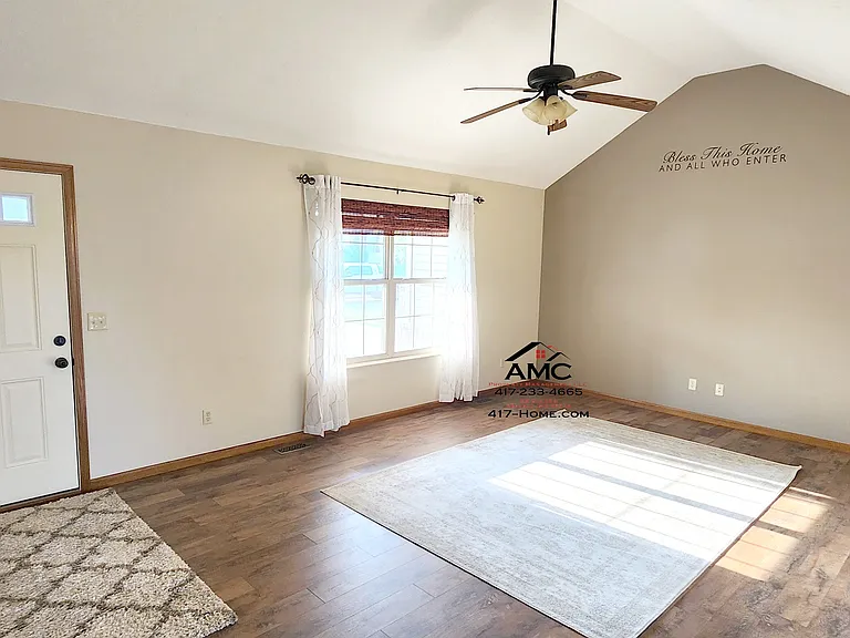 305 Union Hill St — Photo 6
