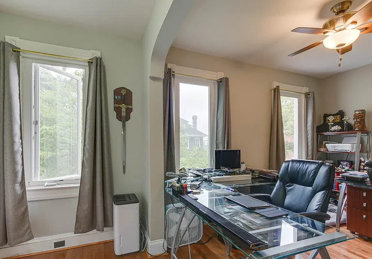 823 Shirley Ave — Photo 33