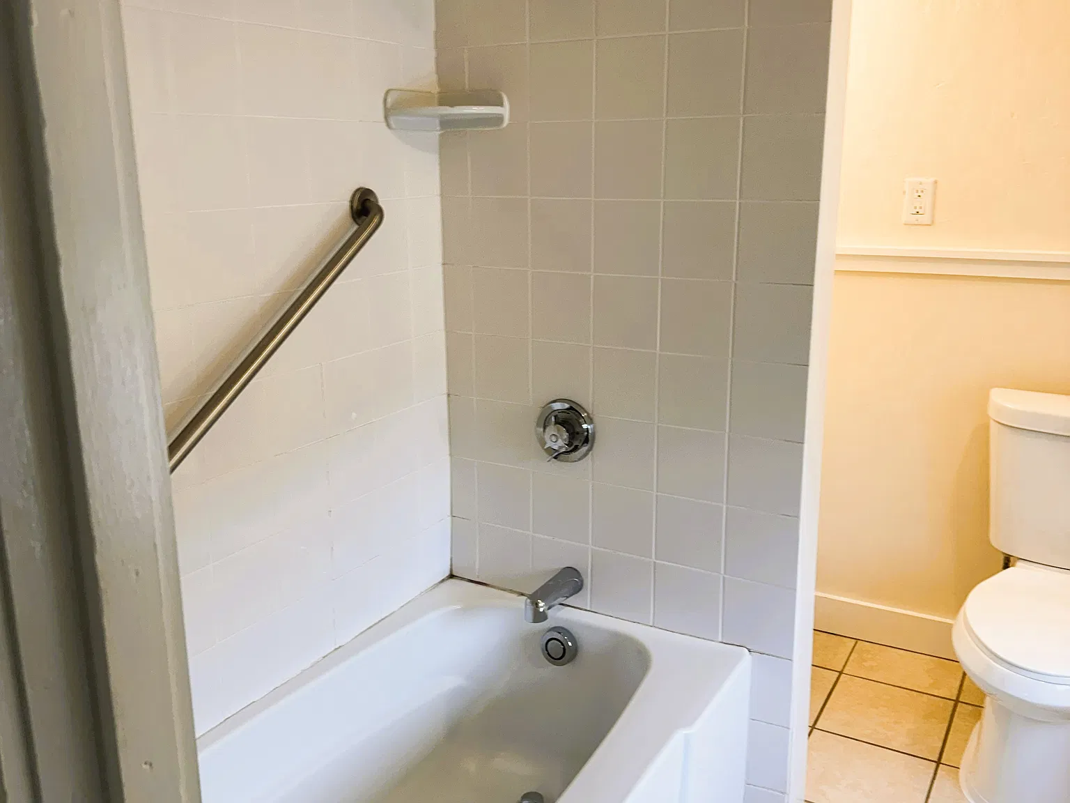 55 Main Street - 2R — Photo 4