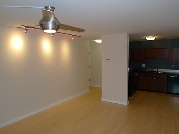 Living/Entry
