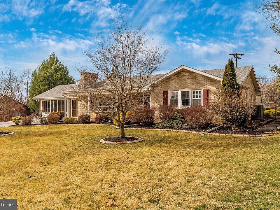 18 Springfield Ln, Williamsport, MD 21795 Zillow