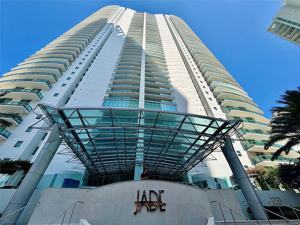 1st image of 1331 Brickell Bay Dr APT 1006