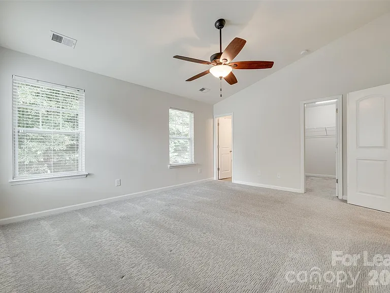 1430 Harpers Inlet Dr — Photo 18