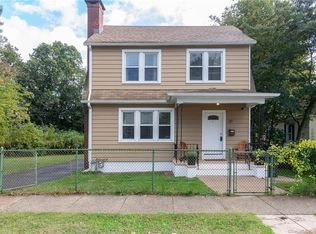26 North Pl, West Haven, CT 06516