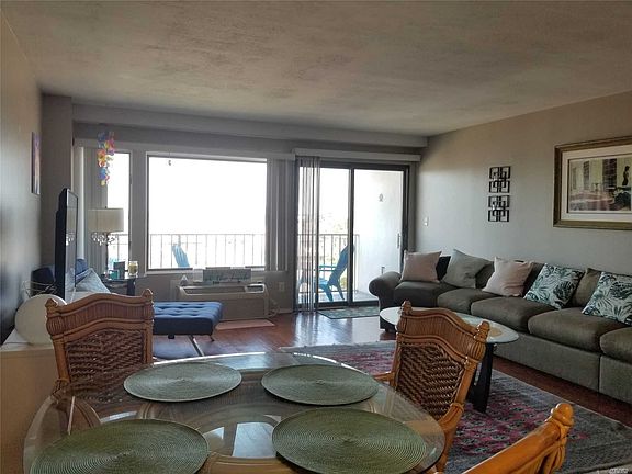 2nd image of 235 Park Ave