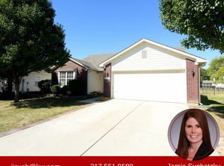 6624 Southern Ridge Dr, Indianapolis, IN 46237