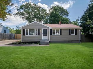 6 Handy Rd, Bourne, MA 02532