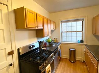 6601 N Greenview Ave APT 1, Chicago, IL 60626