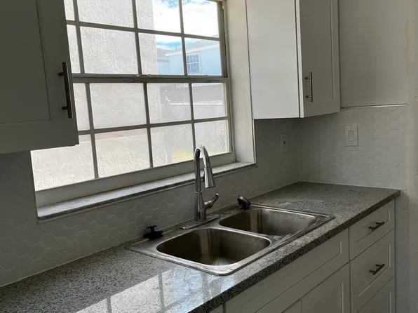 13926 SW 160th Ter, Miami, FL 33177