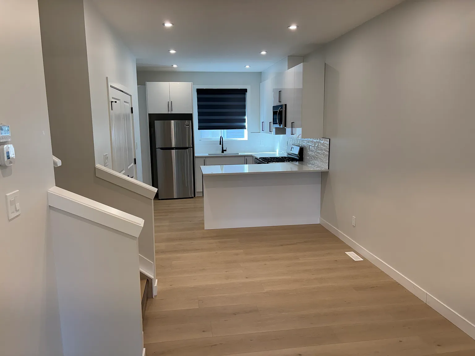 8907 123 Ave — Photo 3