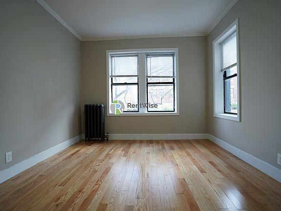 3rd image of 50 Park Vale Ave APT 11