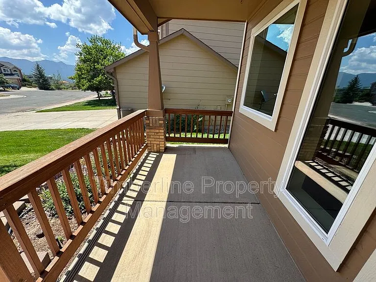 1148 Dream Lake Ct — Photo 3