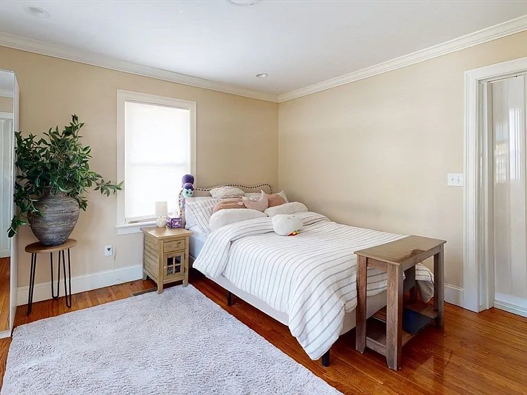 15 John St #15 — Photo 10
