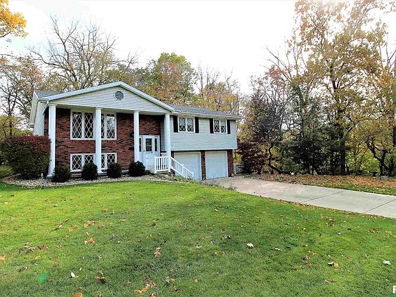 2nd image of 6434 N Brookwood Ln